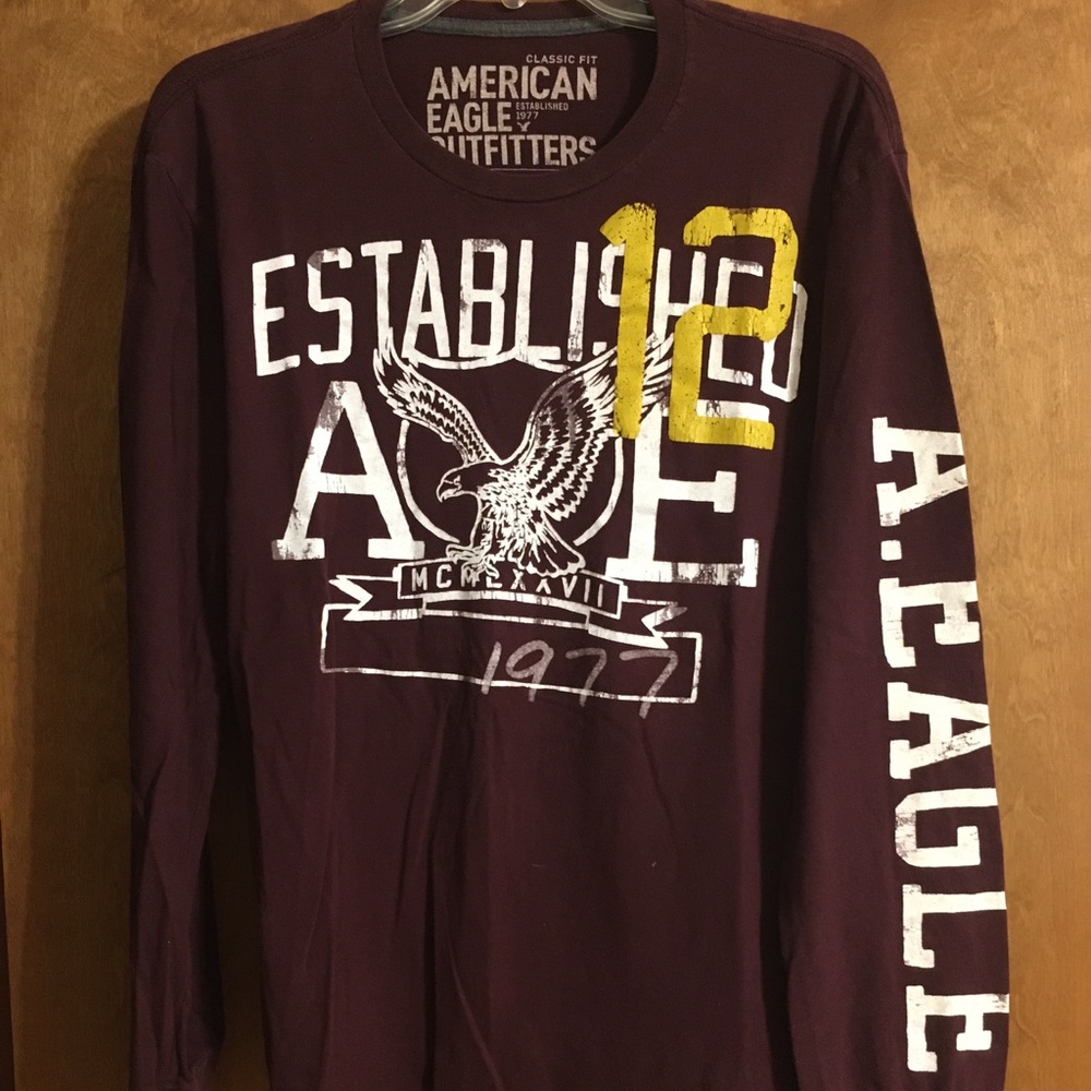 American Eagle classic fit long T-shirt
